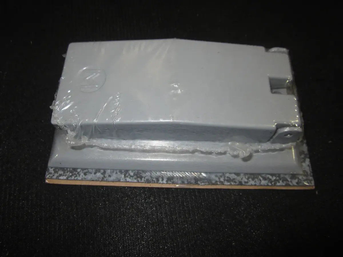 JLG Part # 1001110873 | ELEC ASSY BOX, RECPT MULBERRY, EA