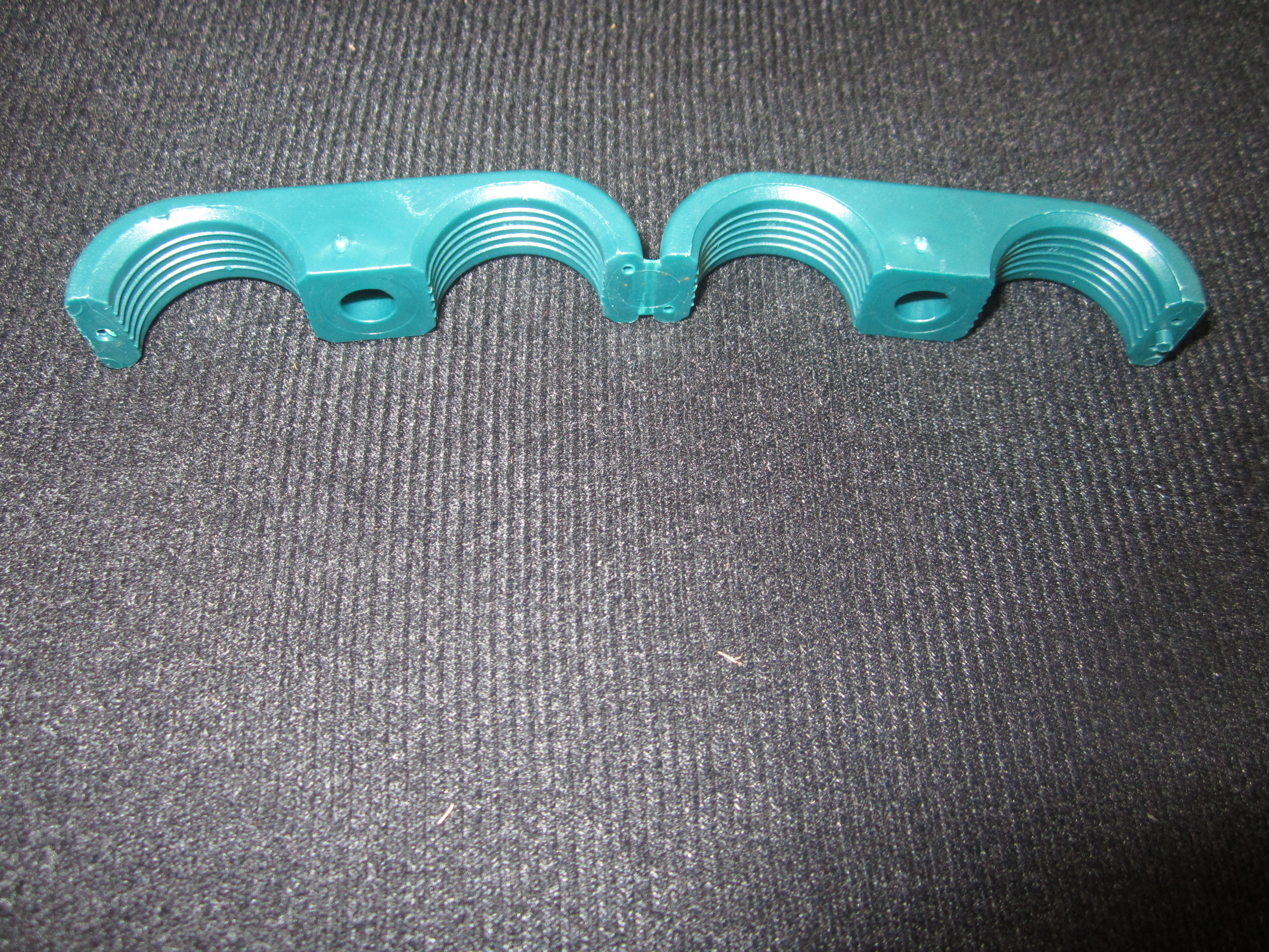 JLG Part # 1001094301 | CLAMP, CABLE TWIN 22MM, EA