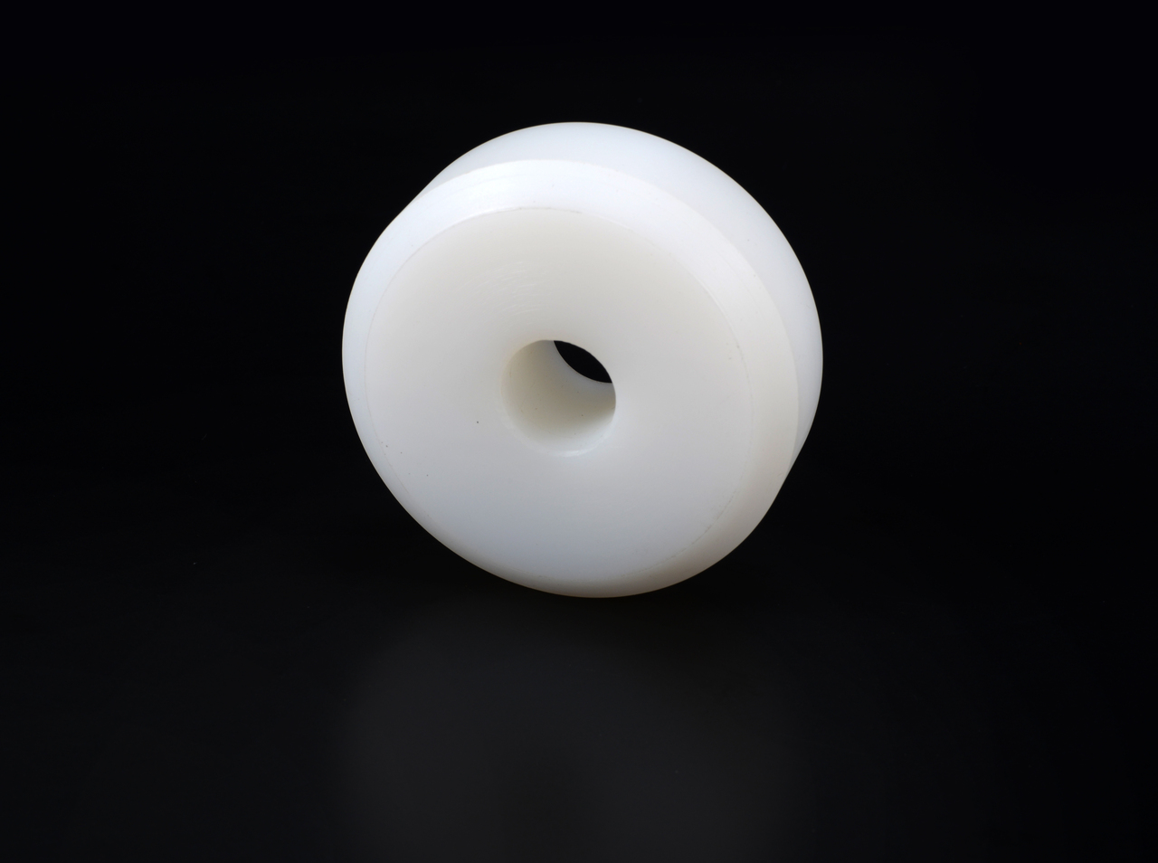 JLG Part # 1001134648 | ROLLER,EXTENSION DECK, EA