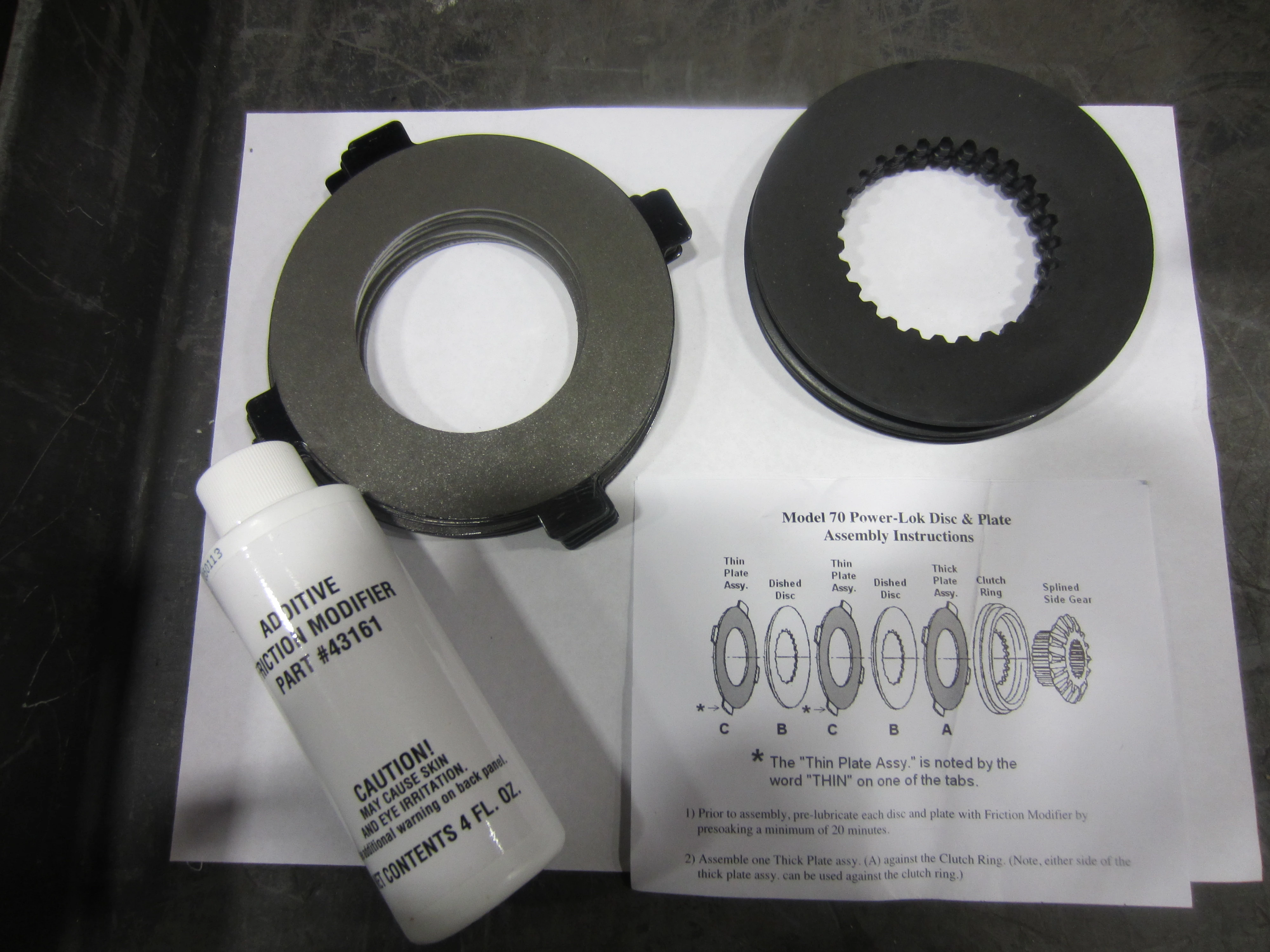 JLG Part # 10731540 | DIFFERENTIAL PLATE KIT (CONTAI, EA