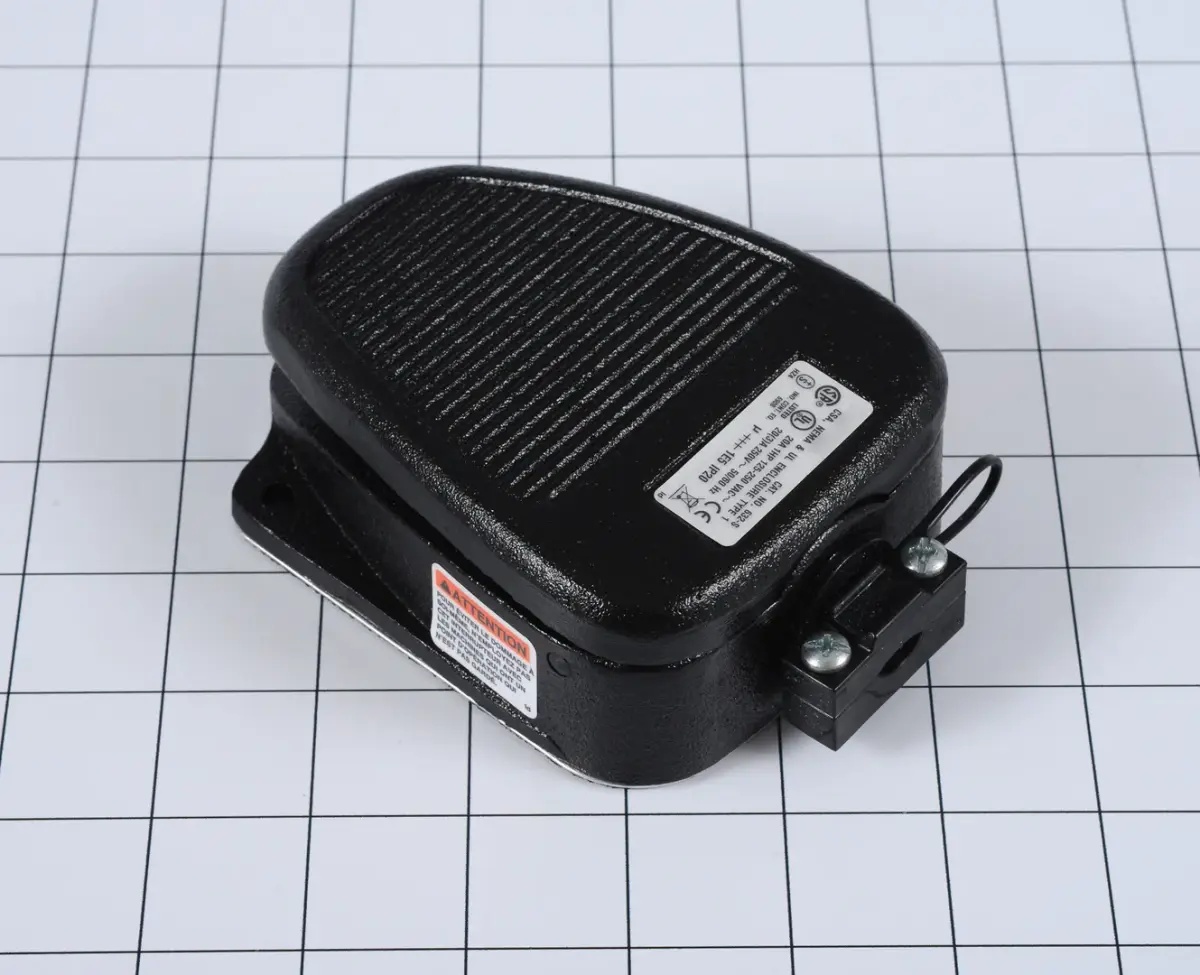 JLG Part # 1001129307 | PEDAL, FOOTSWITCH SINGLE, EA
