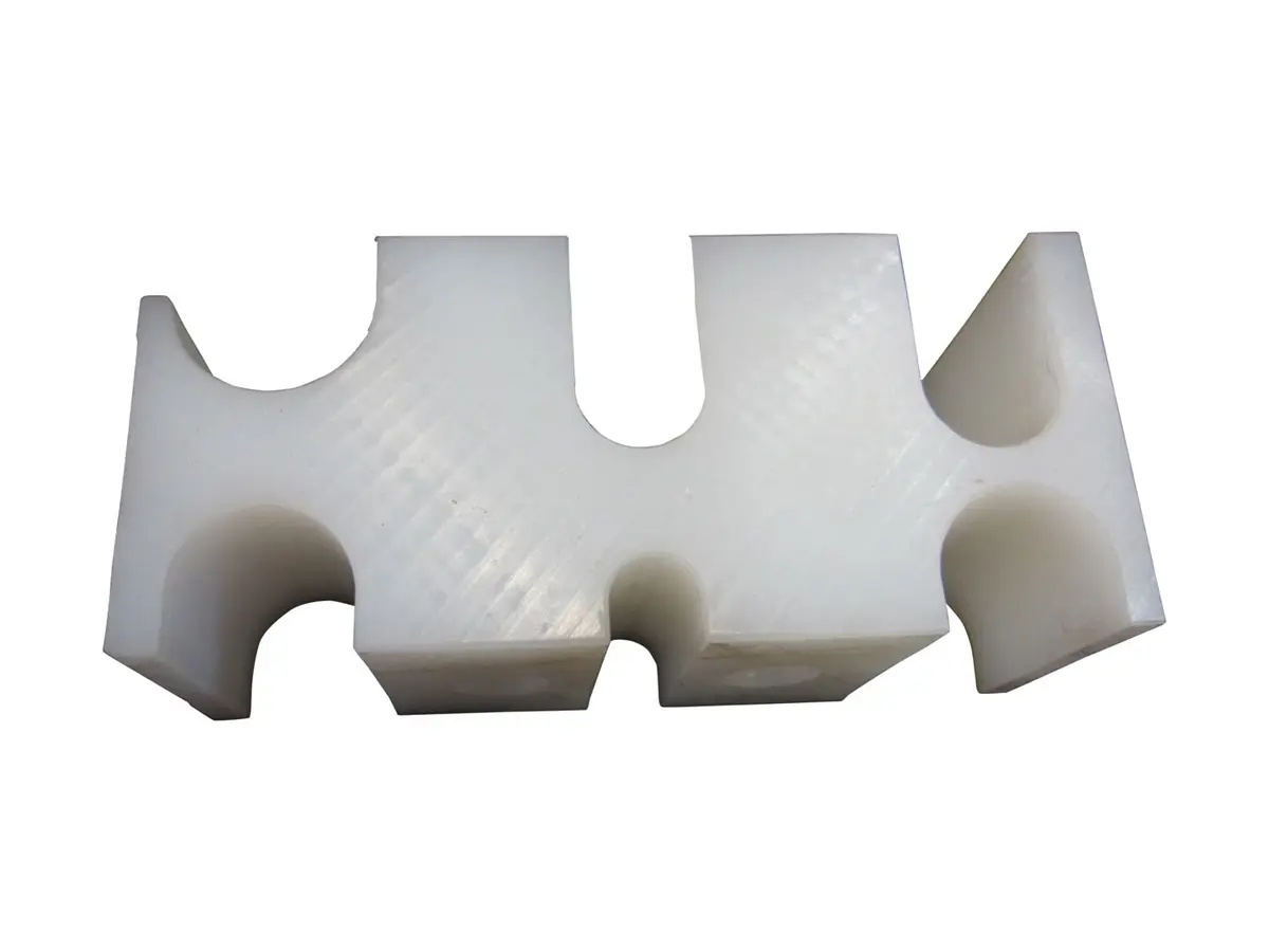 JLG Part # 1320184 | CLAMP,1.50 X 1.87 X 4.25 POLY, EA