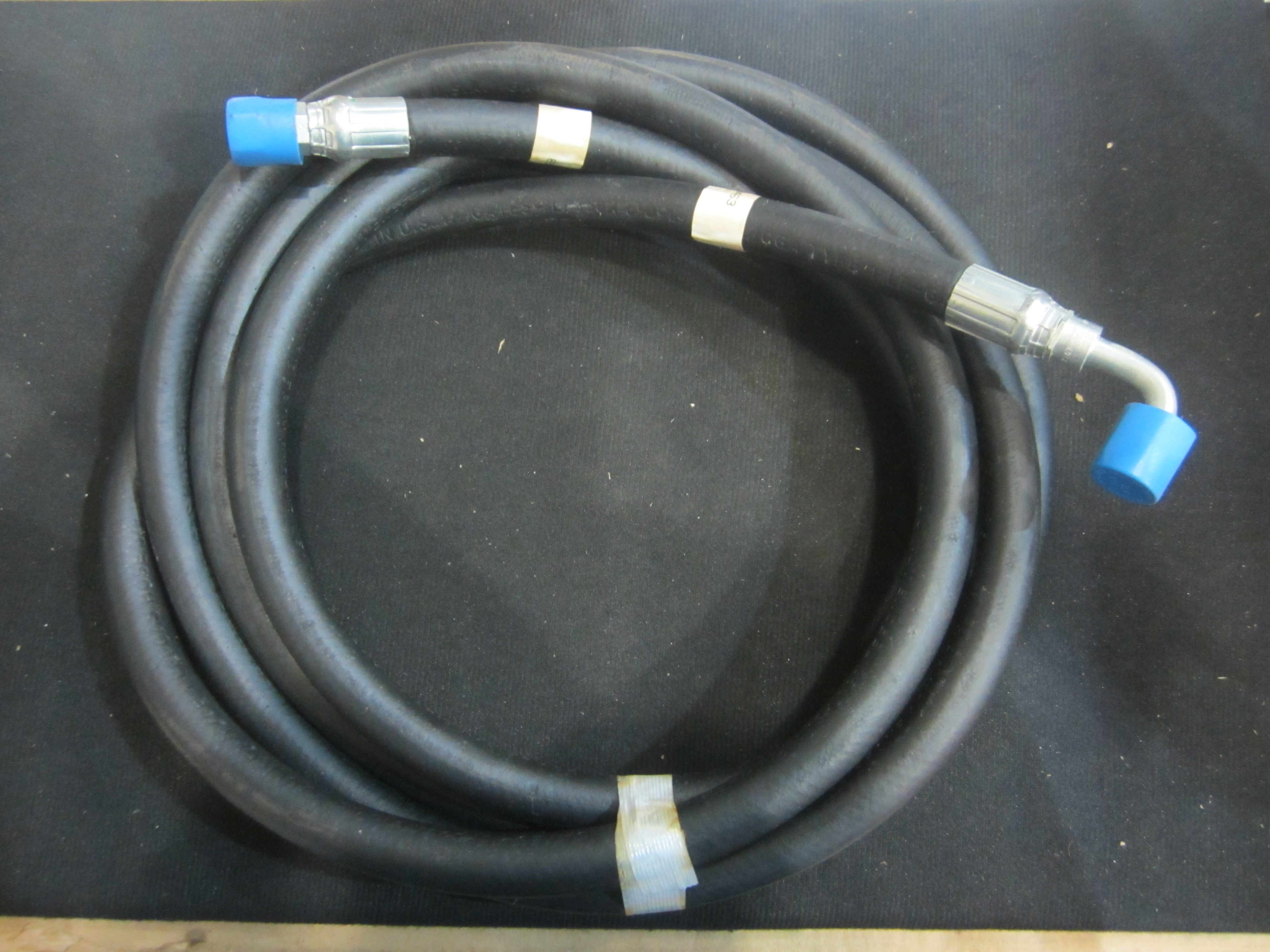 JLG Part # 2720463 | HOSE, 38IDX150.00 STRX90, EA