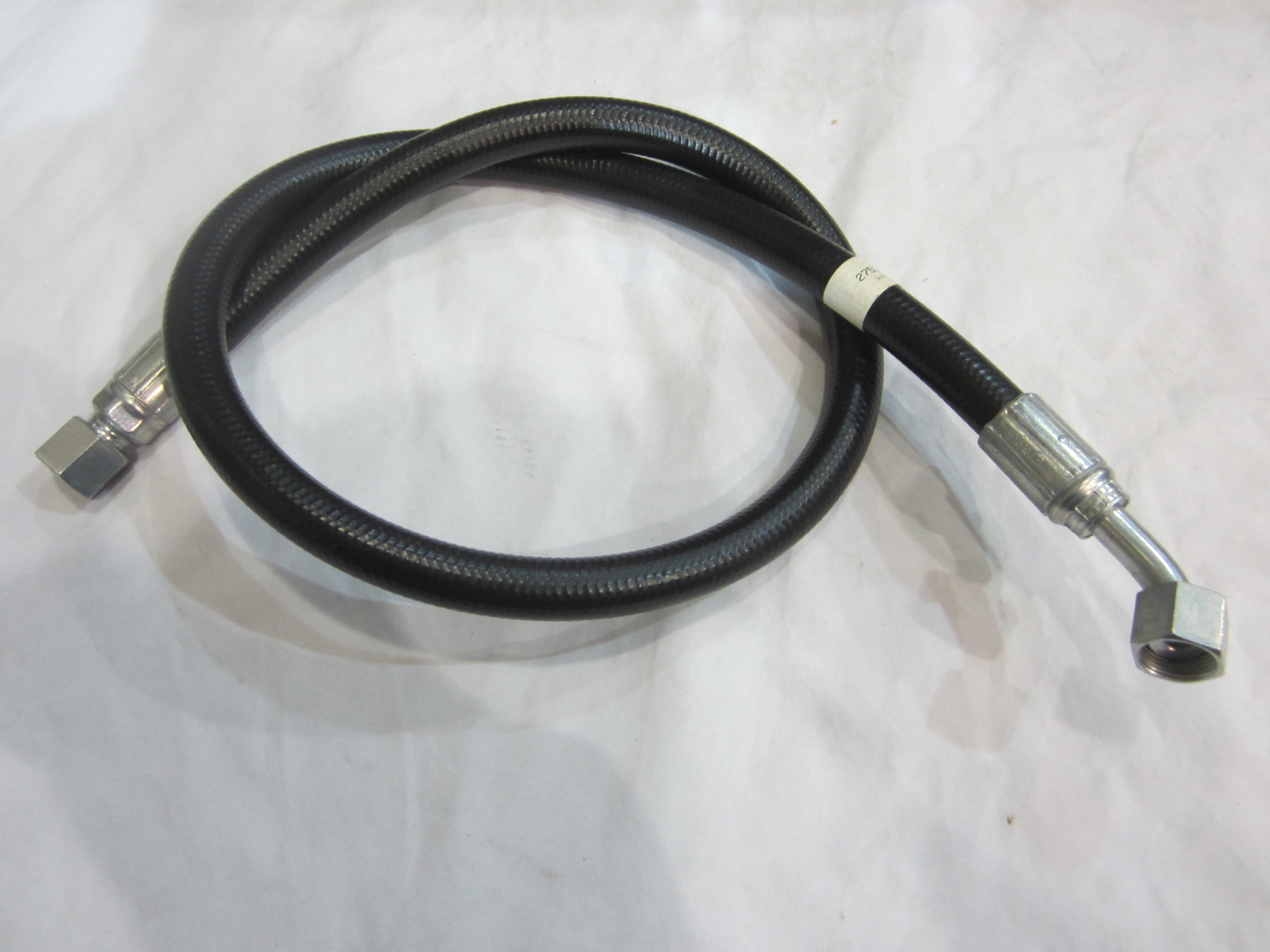 JLG Part # 2753588 | HOSE,.50X48.00 STRX45, EA