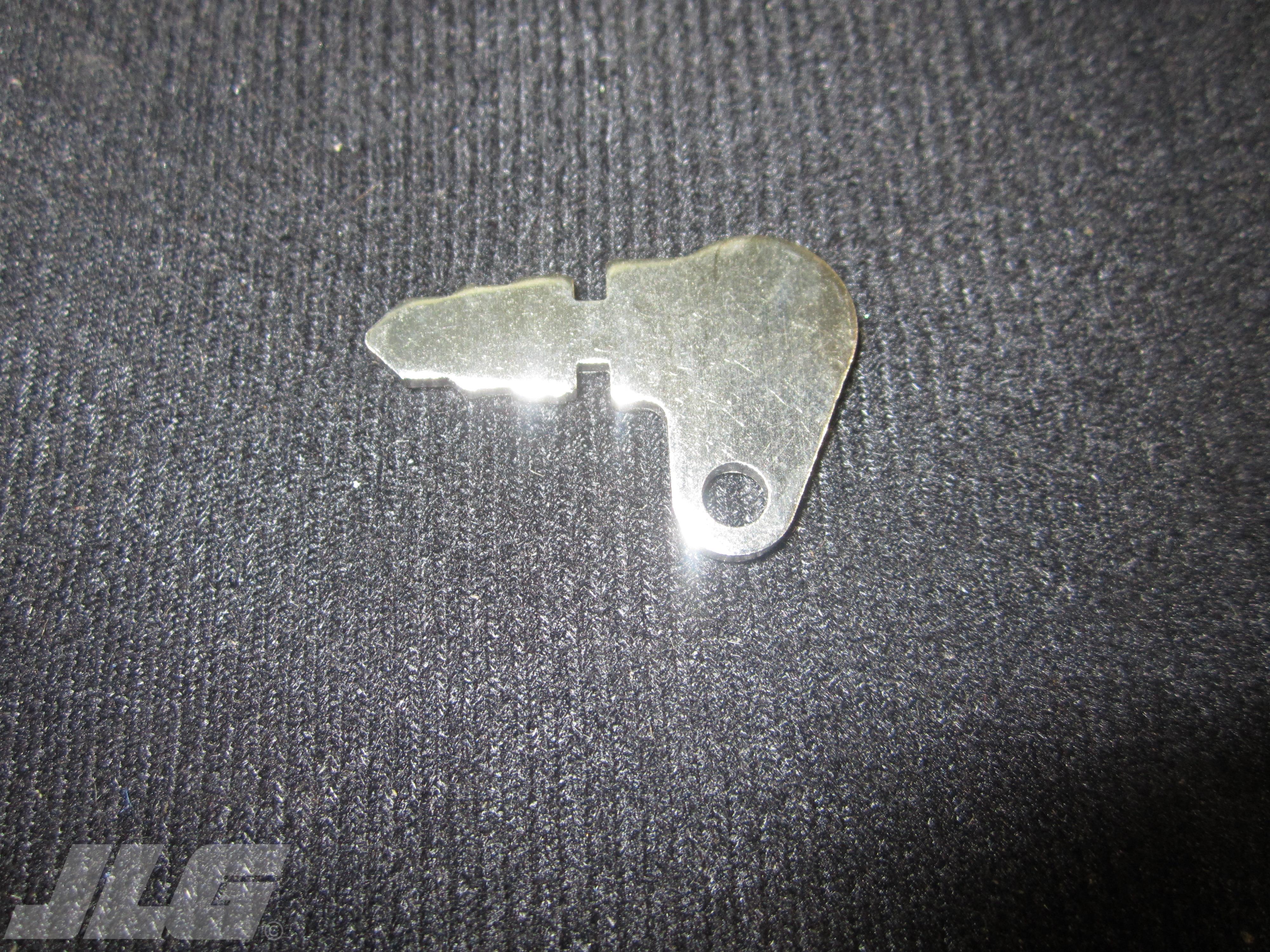 JLG Part # 2860002 - KEY,   83357 IGNITION, EA