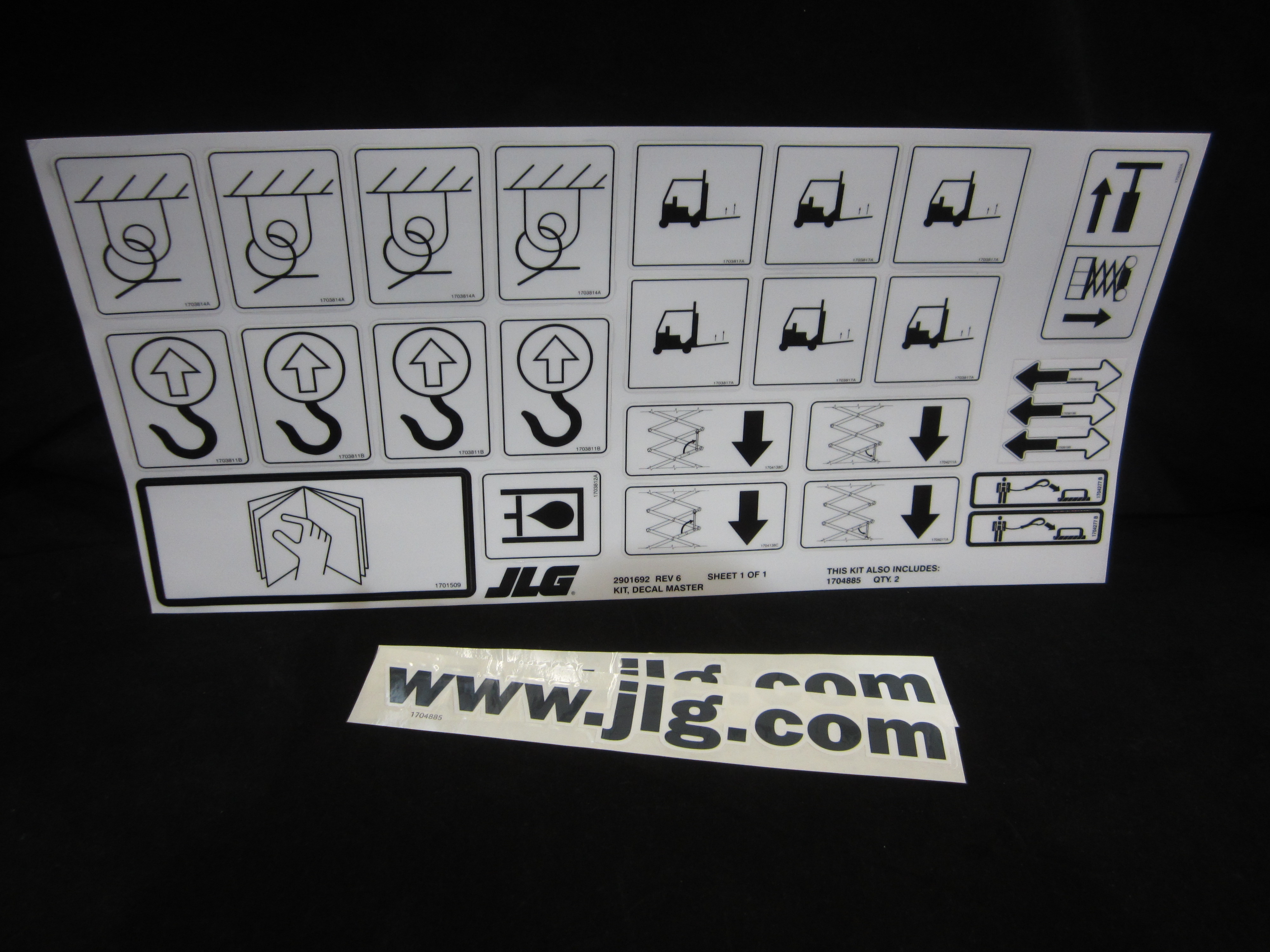 JLG Part # 2901692 | KIT,DECAL MASTER, EA