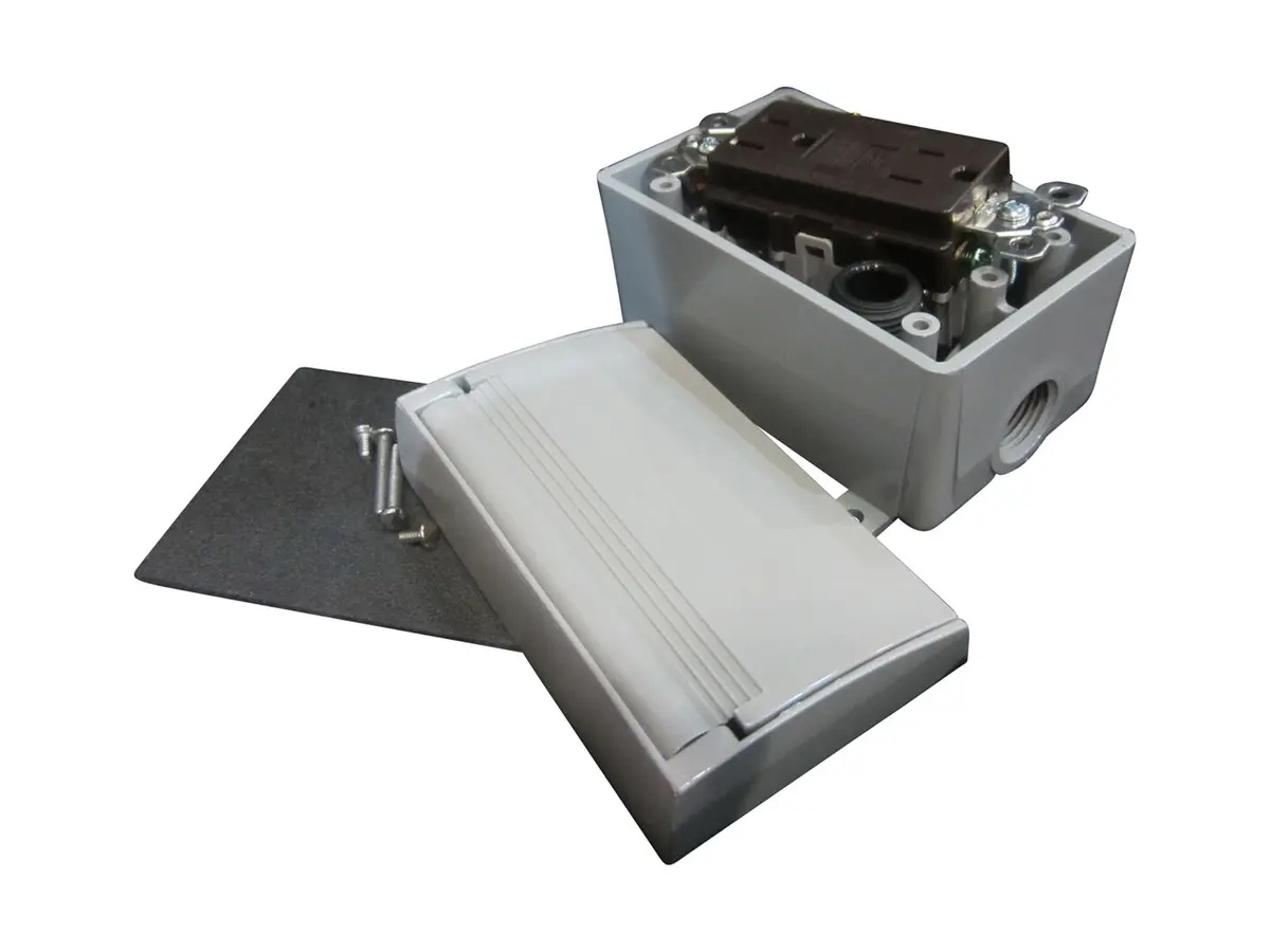 JLG Part # 2902431 | ELEC ASSY BOX, RECEPT CARLON, EA