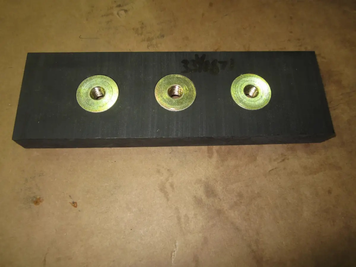 JLG Part # 3340871 | PAD,WEAR .75X2.50X8.00, EA