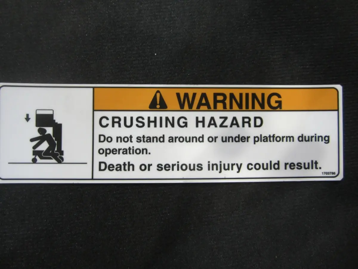 JLG Part # 1703786 | DECAL,WARNING-CRUSHING, EA