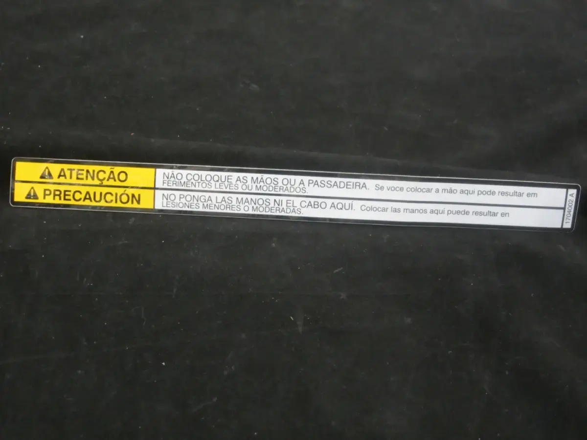 JLG Part # 1704002 | DECAL, NO HANDS (LAT), EA