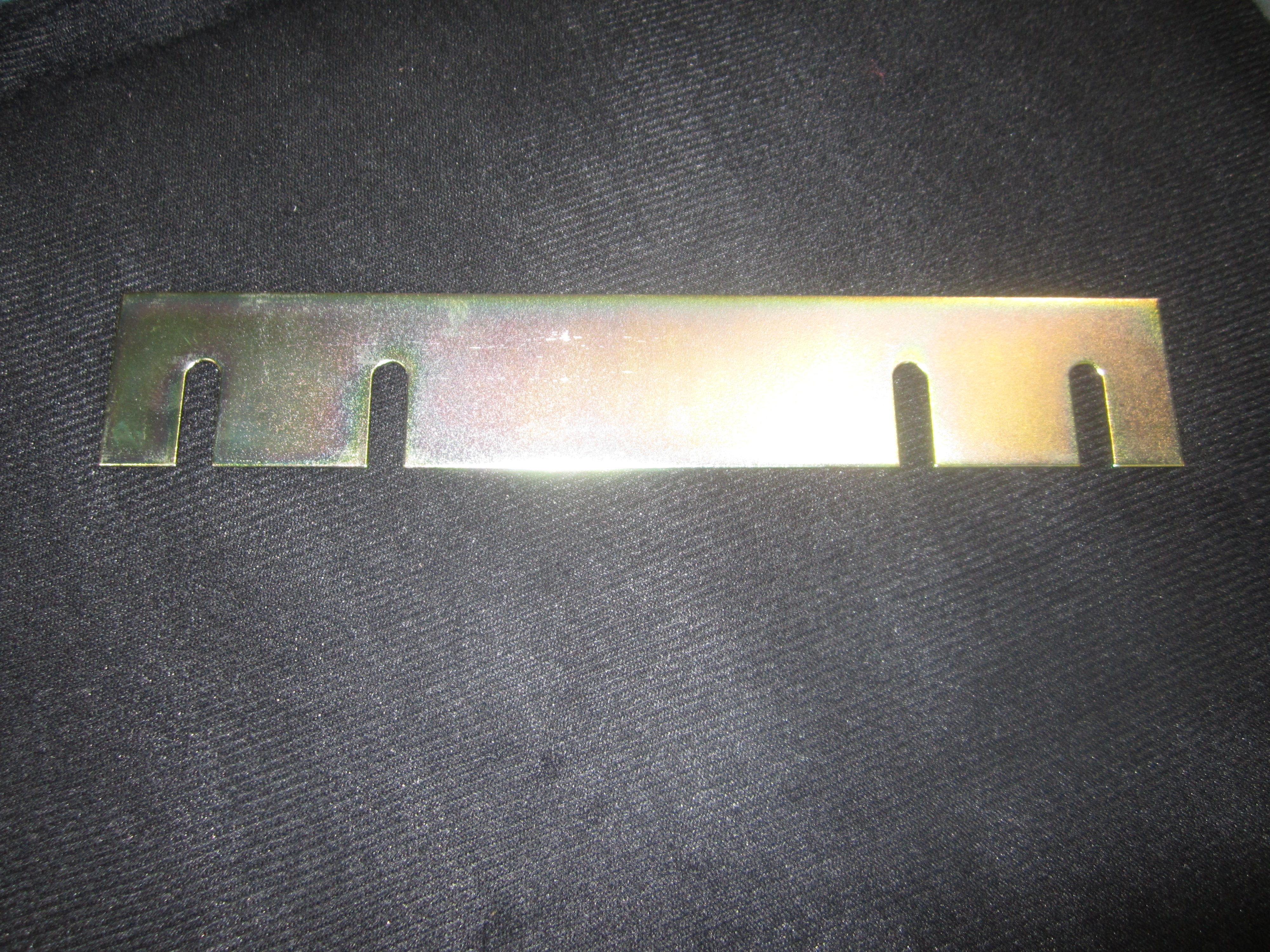 JLG Part # 4070989 | SHIM,.03X1.50X8.75 A4569, EA