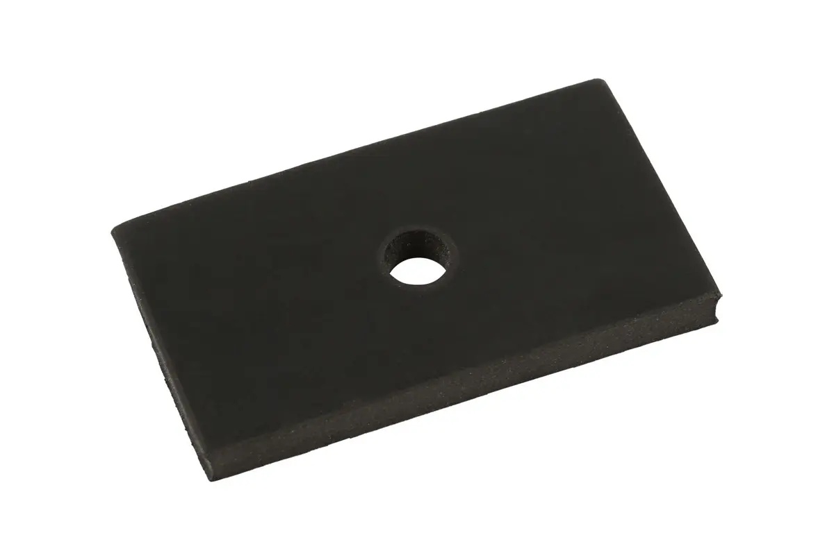 JLG Part # 4070995 | SHIM,NEOPRENE .25X1.50X2.75, EA