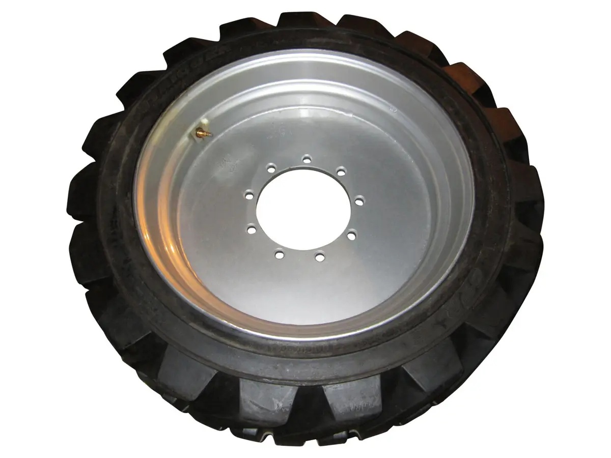 JLG Part # 4520345 - TIRE/WHEEL,, EA - subs to 70010084