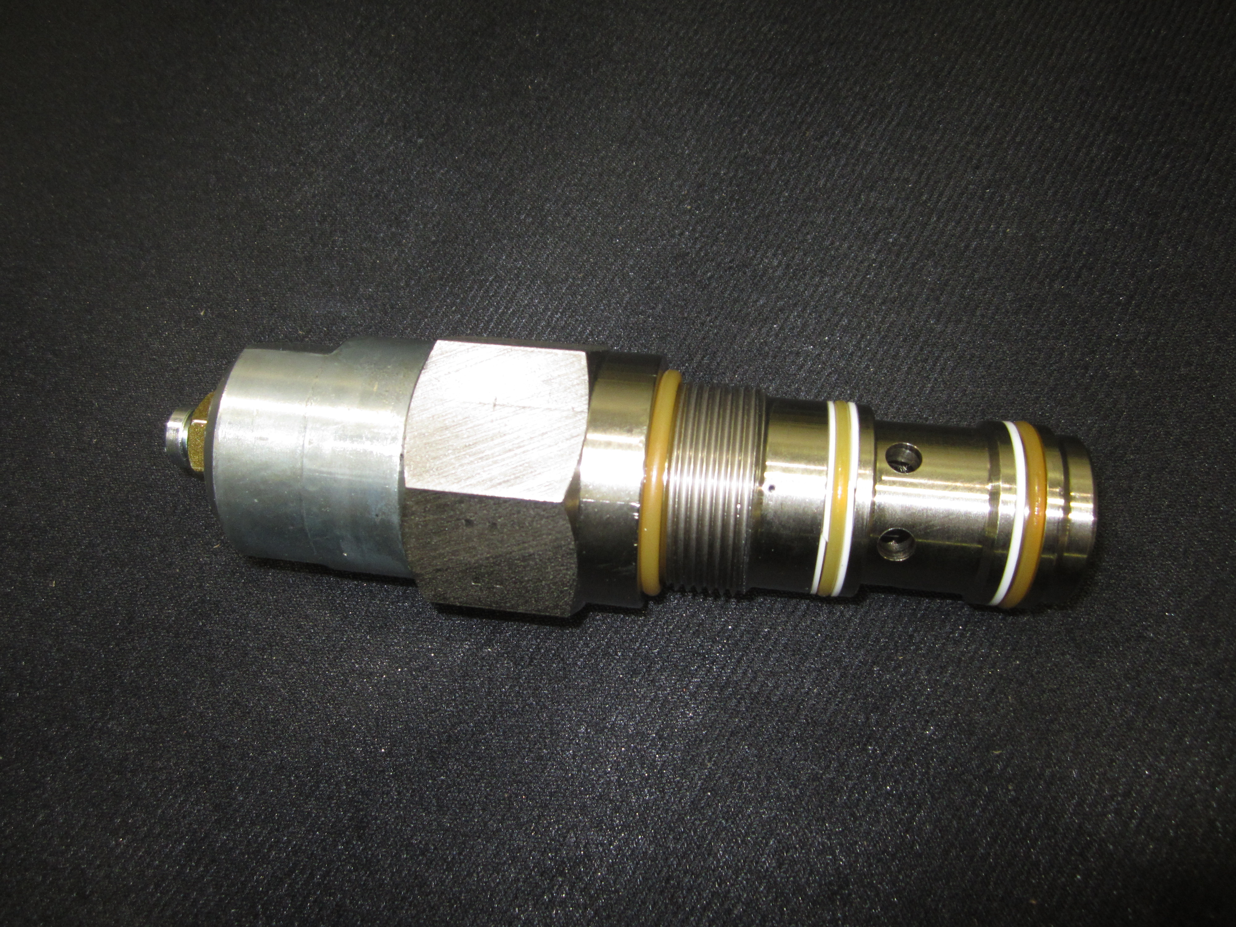 JLG Part # 4641312 | VALVE,HOLDING, EA