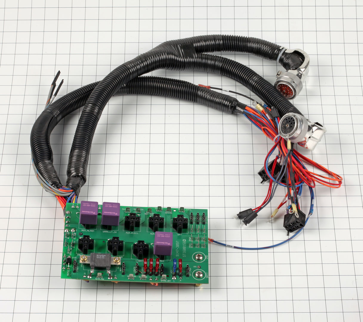 JLG Part # 70022611 - HARNESS & PCB BOARD, SPECIAL, EA
