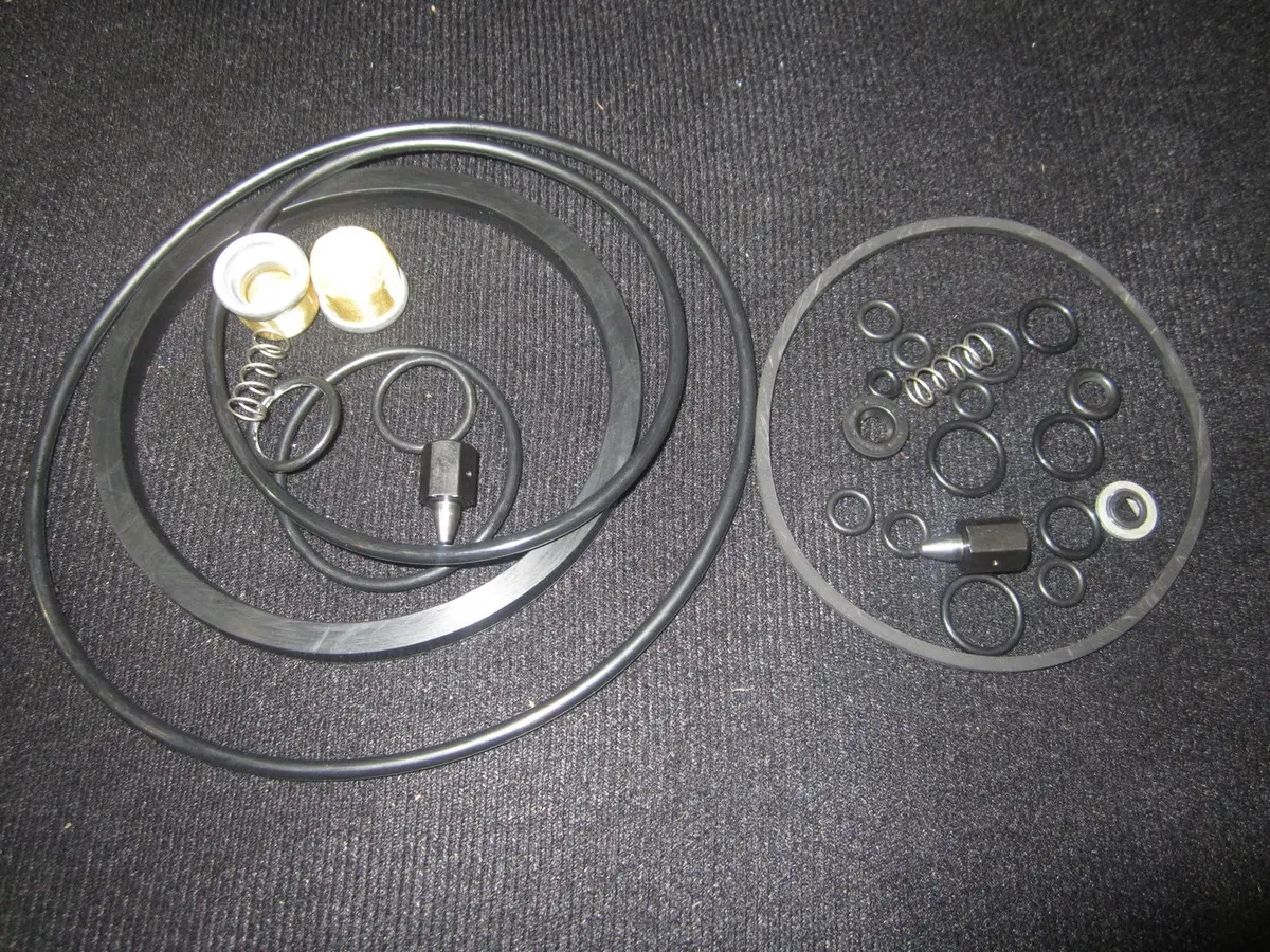 JLG Part # 7003562 | SEAL KIT - 3600207 SEAL KIT, EA