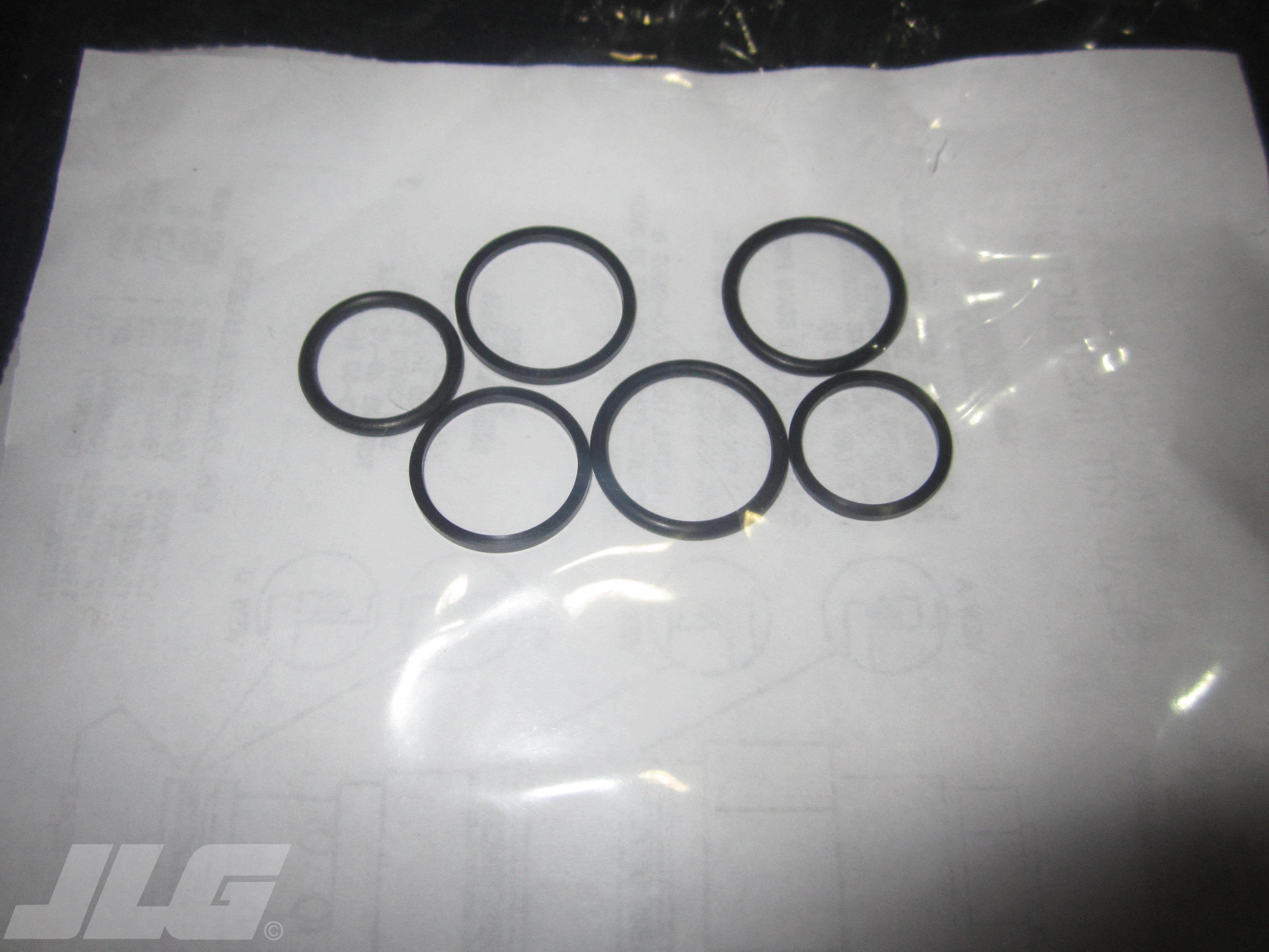 JLG Part # 8035327 - SEAL KIT, EA JLG Part # 8035327 - SEAL KIT, EA