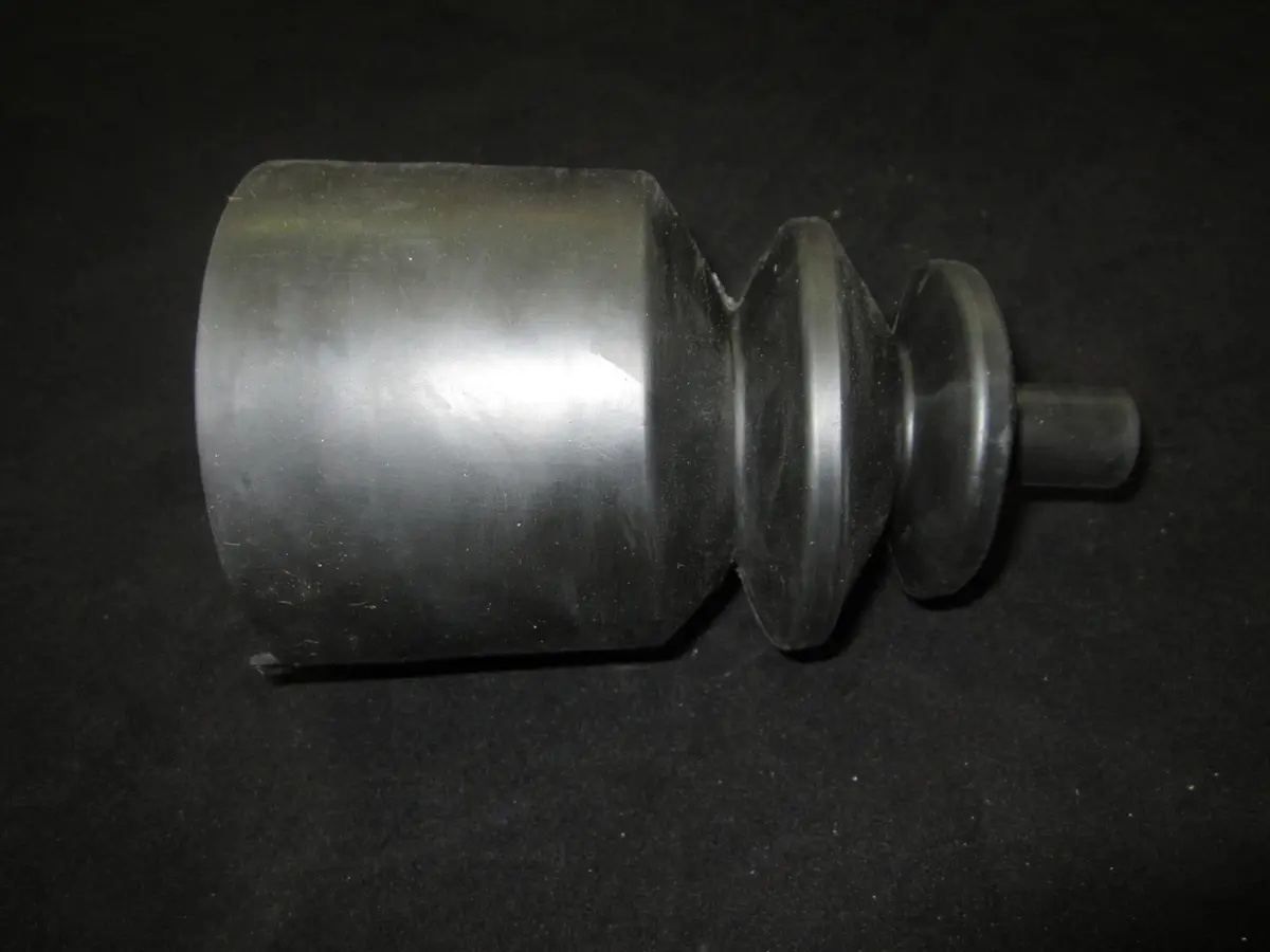 JLG Part # 8160419 | BOOT DUST, EA