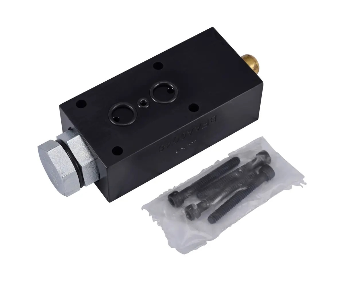 JLG Part # 90553014 | VALVE - 3 WAY PILOT, EA