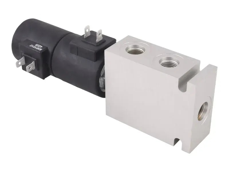 JLG Part # 91303038 | VALVE - SOLENOID - 4-WAY, EA