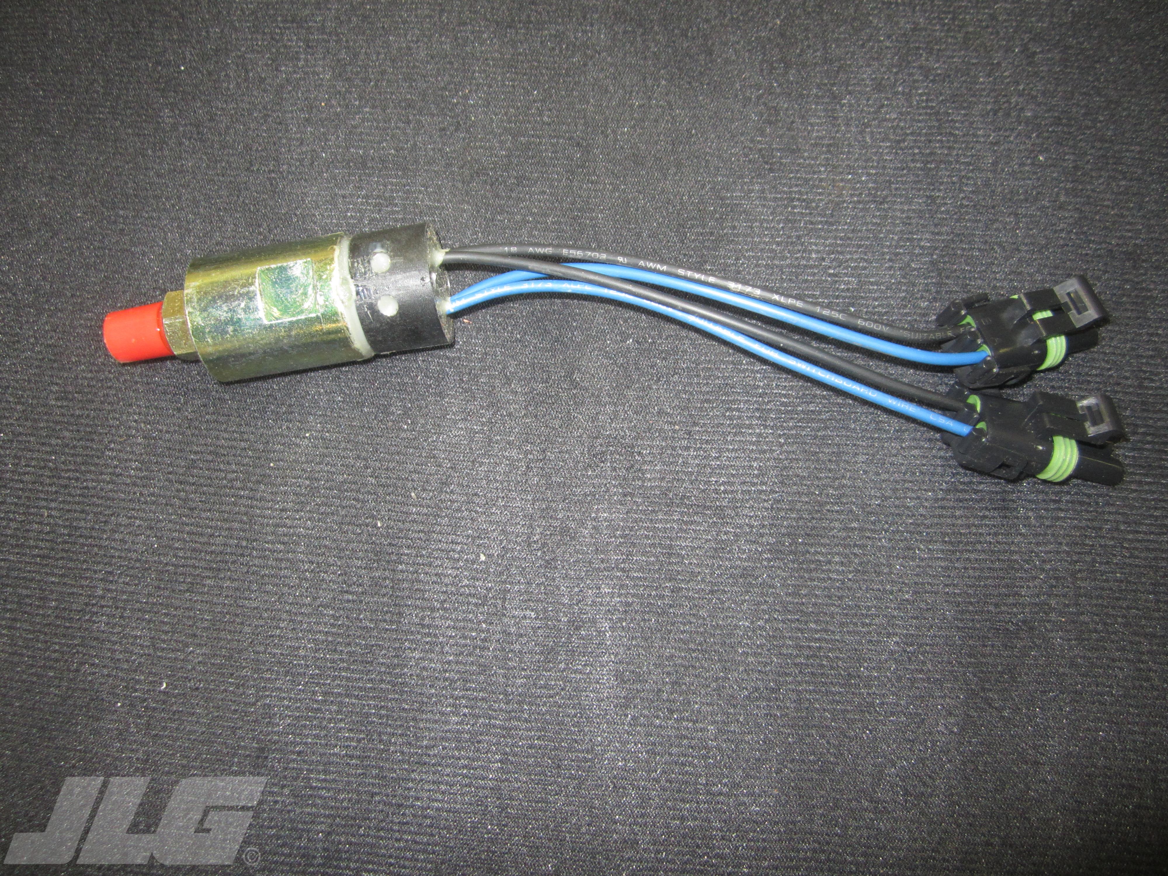 JLG Part # 10138271 - SWITCH, PRESSURE -, EA JLG Part # 10138271 - SWITCH, PRESSURE -, EA