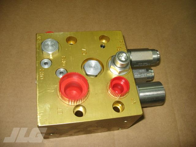 JLG Part # 1102027 - VALVE ACCUMULATOR CHARGE MANIF, EA