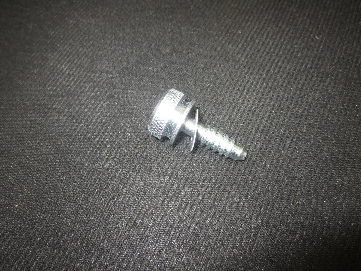 JLG Part # 3900174 | SCREW, EA