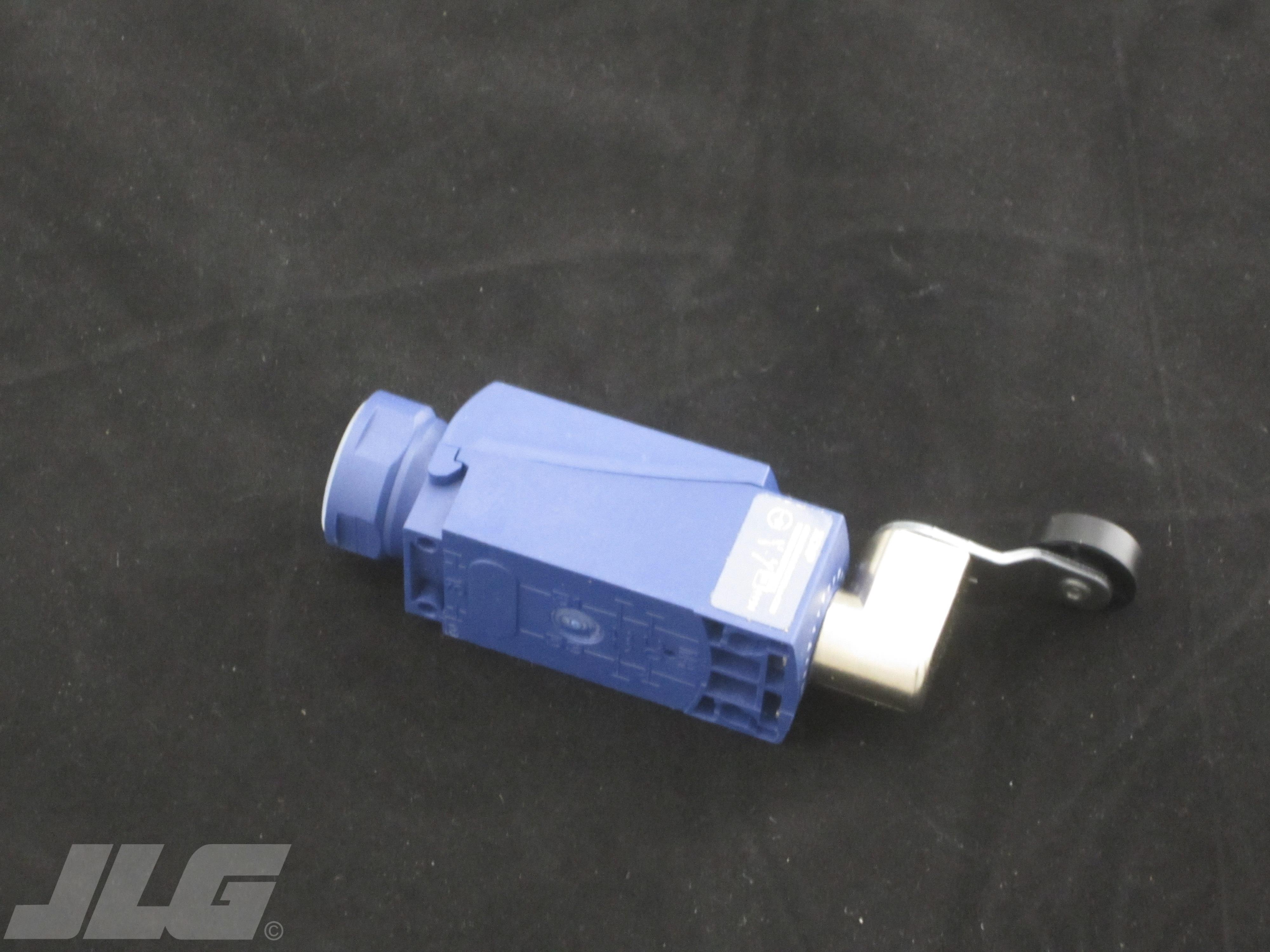 JLG Part # 4360437 - SWITCH, LIMIT, EA JLG Part # 4360437 - SWITCH, LIMIT, EA