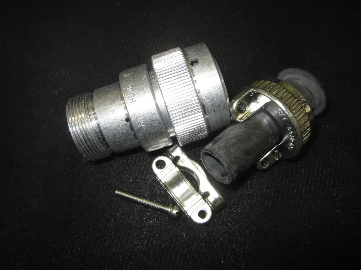 JLG Part # 4460754 | CONNECTOR, FEMALE 14 POS, EA