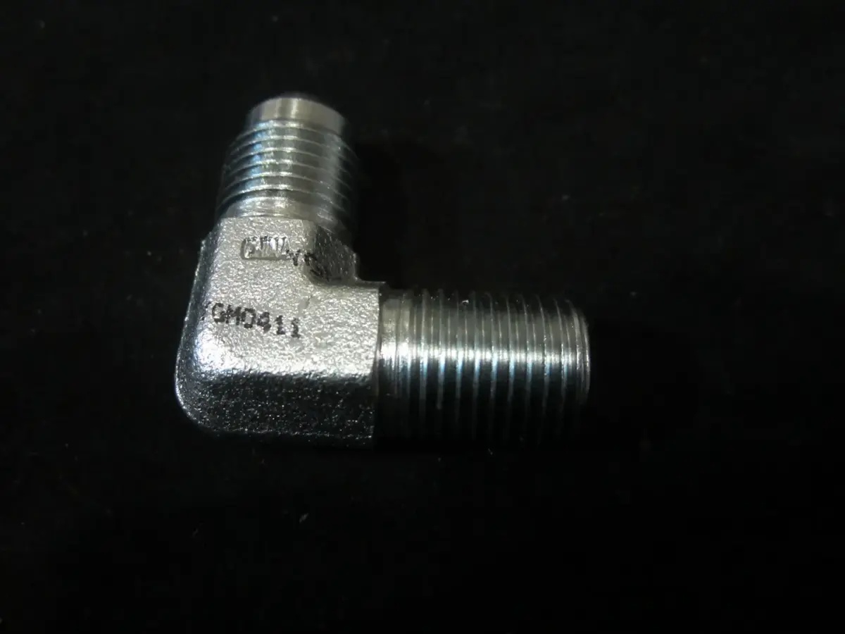 JLG Part # UP011940-006 | UP-FITTING, EA