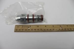 Genie Lift Part # 233816GT - VALVE, COUNTERBALANCE, 3-PORT NON-VENTED, 3:1 PILOT RATIO, CBEA-LHN@1000, B108-03U-B01, EA
