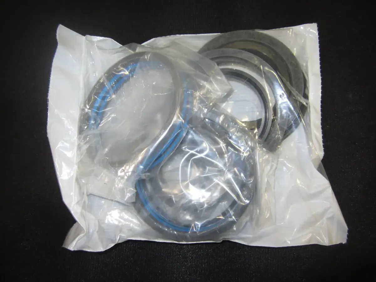 JLG Part # 2901102 | KIT,SEAL, EA