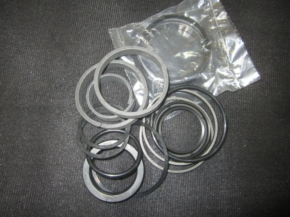 JLG Part # 2901810 | KIT,SEAL, EA