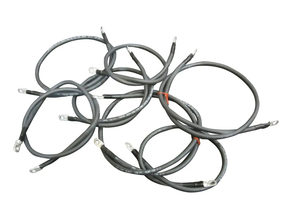 JLG Part # 2901818 | CABLE, BATT 1/0 KIT, EA