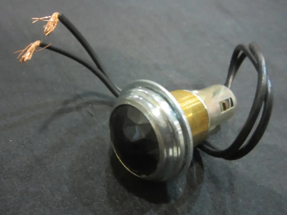 JLG Part # 2920104 | LIGHT INDICATOR (RED),LAMP, EA