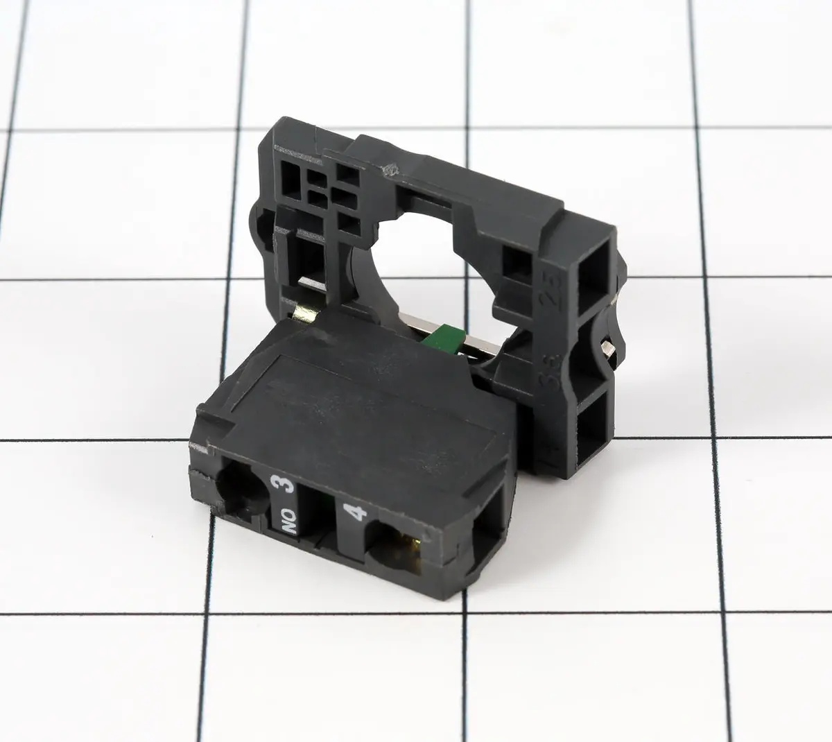 JLG Part # GN66815GT | GN-BASE, W1 N.O. CONT, EA