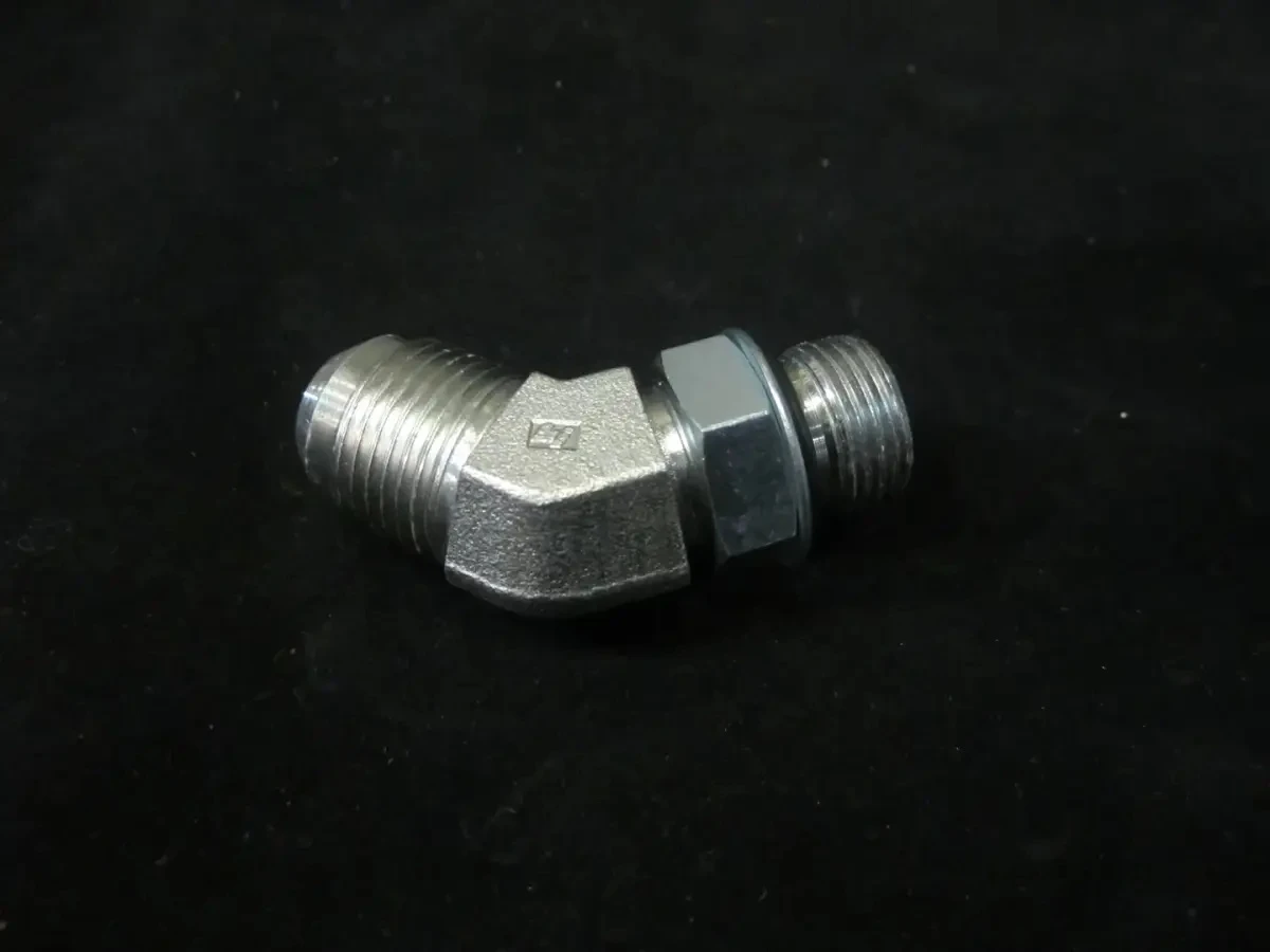 JLG Part # SJ131804 | SJ-ADPT,45 S JIC/ORB 10-8 FG, EA