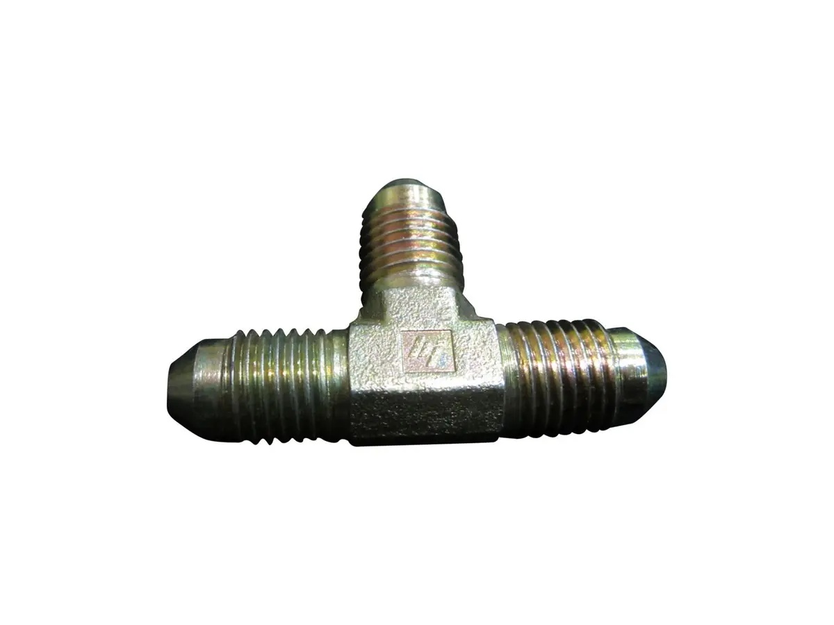 JLG Part # 020032-001 | UP-FITTING, EA