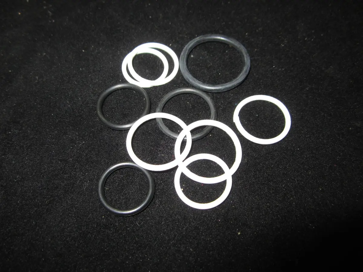 JLG Part # 1261888GT | GN-KIT, SEAL, EA