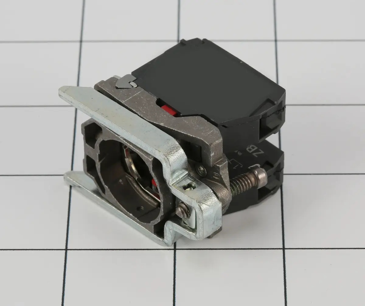 JLG Part # 63667-003 | UP-SW,CONTACT BLOCK, EA