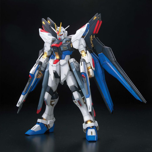 Bandai 100741 MG 1/100 Strike Freedom Gundam Full Burst Mode