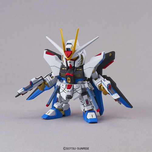 Bandai 5057967 006 Strike Freedom Gundam "Gundam SEED Destiny", Bandai