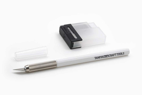 Tamiya 69930 Modeler's Knife (White) Tamiya 69930 Modeler's Knife (White)