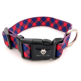 Wolf & I Co. Highlander Dog Collar features stainless steel leash attachment, id tag attachment and secure buckle. Suitable for medium sized dogs.