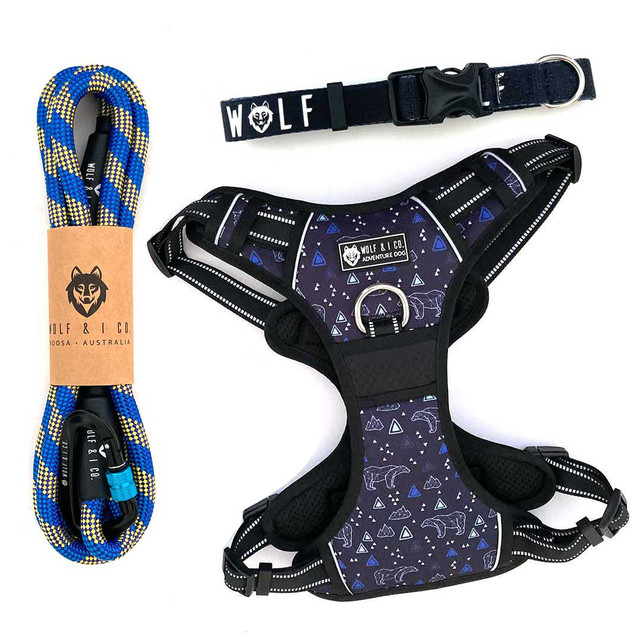 Ensure your dog has all the gear for their next adventure. This dog walking kit for extra large sized dogs, features high visibility front clip dog harness, poop bag holder, strong xl dog collar and 6ft dog leash. Shop online today and save!