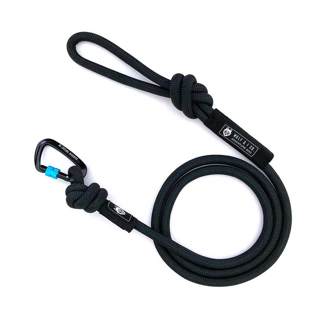 The ultimate black rope dog leash, the Sensei! The Sensei is rope dog leash that features black weave and a super cool black and blue carabiner to match. This epic leash is expected to sell pretty quickly so get yours while stocks last!