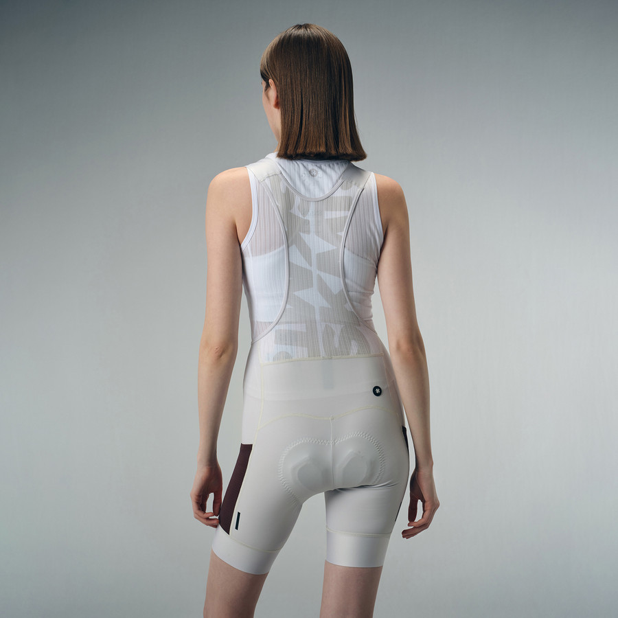 Women's Motion Cargo Bib Shorts - almond white