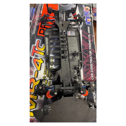 MR4-TC PRO CHASSIS - copy