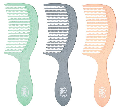 The Wet Brush Go Green Oil Infused Treatment Comb