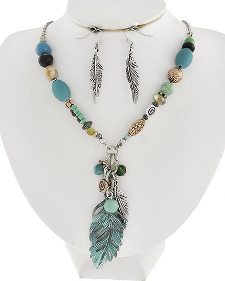 Feather Necklace